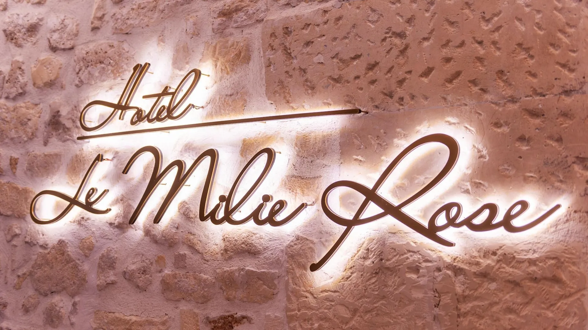 פריז Hotel Le Milie Rose