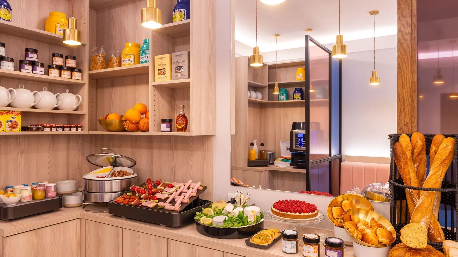 Hotel Le Milie Rose Paris France